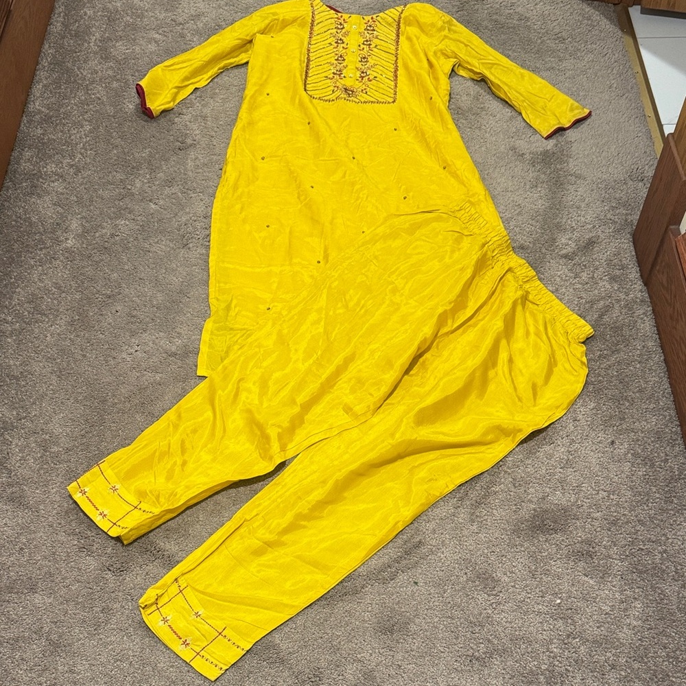 Kalki Fashion Yellow Embroidered Indian Kurta Pant Set SIZE XXL